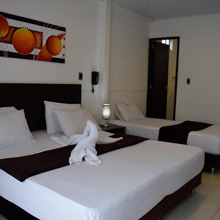 Hotel Golden Suite Pereira Esterno foto