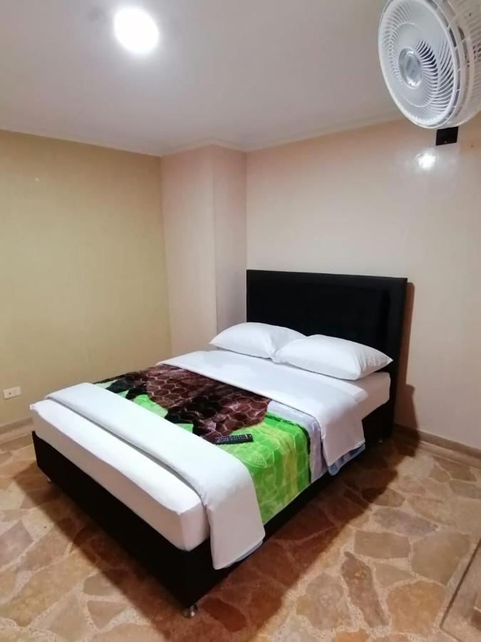 Hotel Golden Suite Pereira Esterno foto