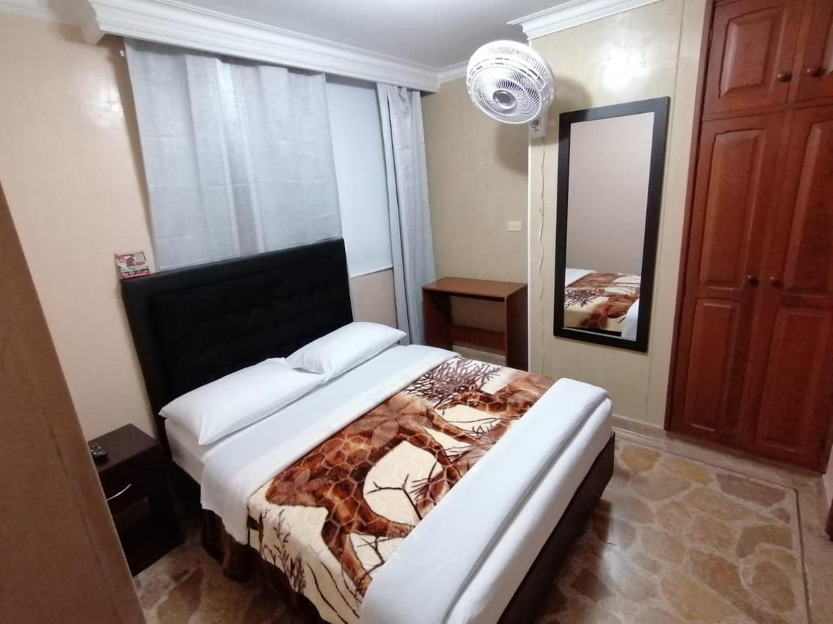 Hotel Golden Suite Pereira Esterno foto