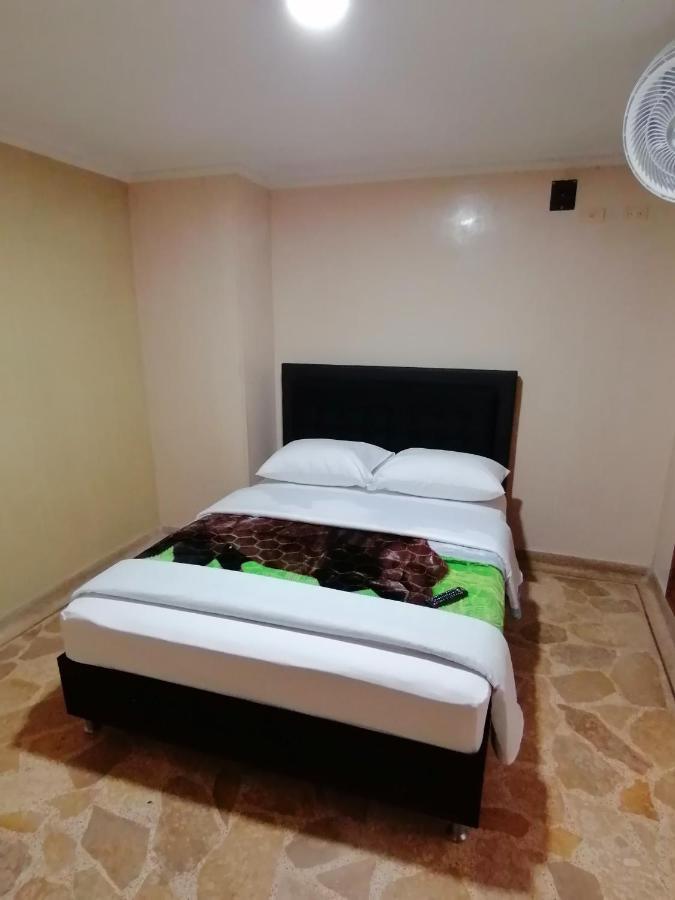 Hotel Golden Suite Pereira Esterno foto