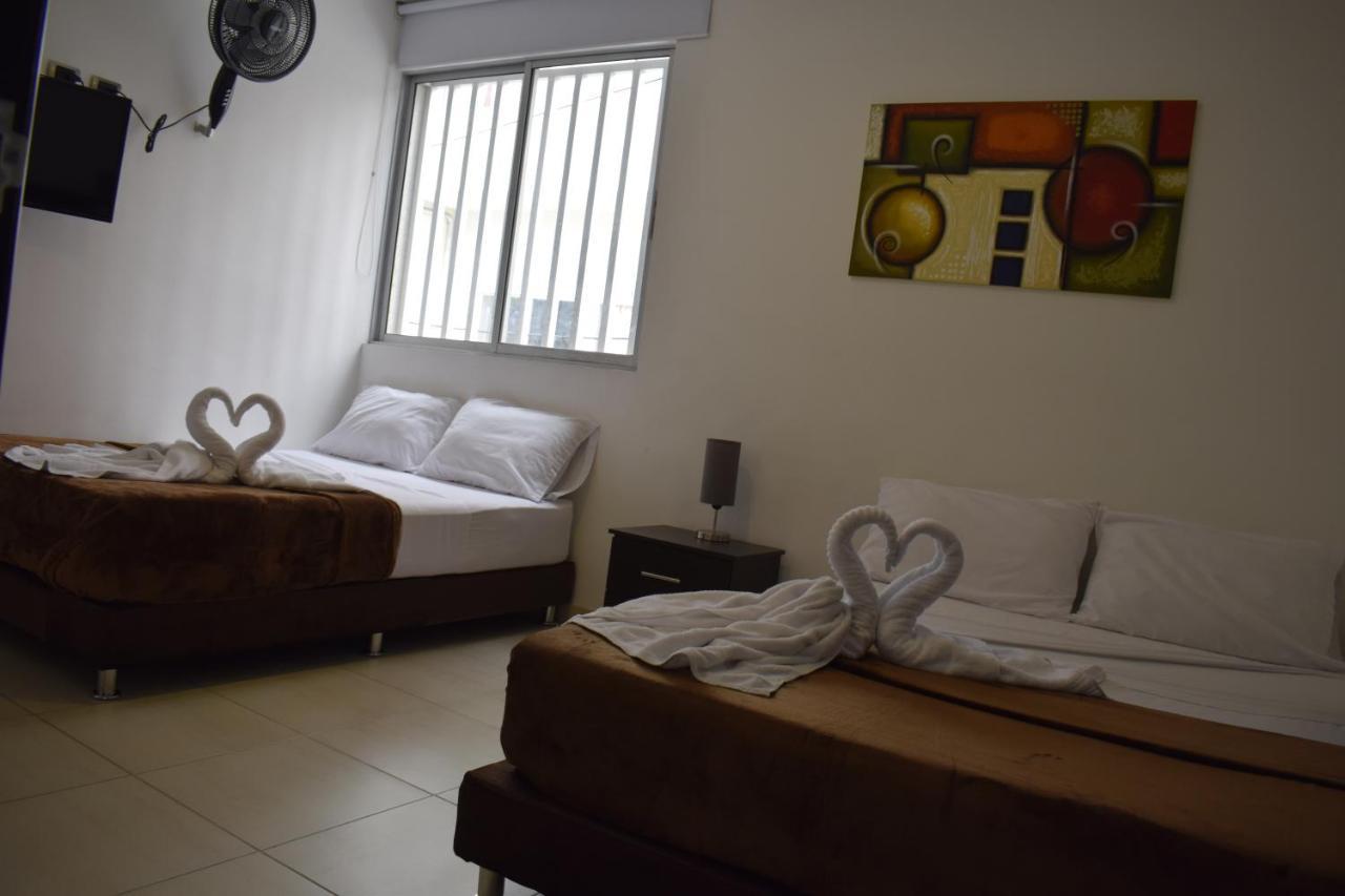 Hotel Golden Suite Pereira Esterno foto