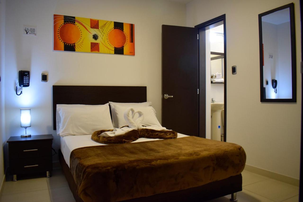 Hotel Golden Suite Pereira Esterno foto